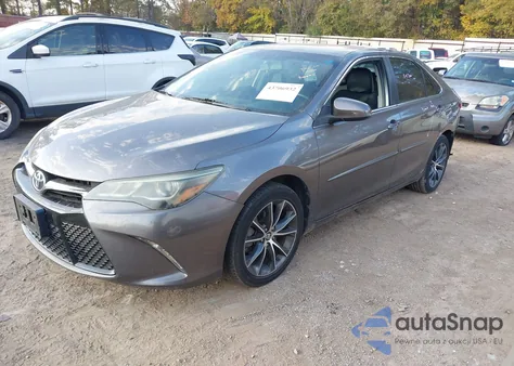 2015 Toyota Camry Xse V6 z USA, uszkodzony, nr VIN 4T1BK1FKXFU561577
